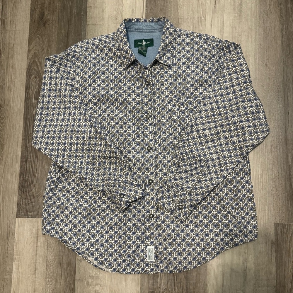 100% Cotton Vintage Hunt Club Button Down Floral Pattern